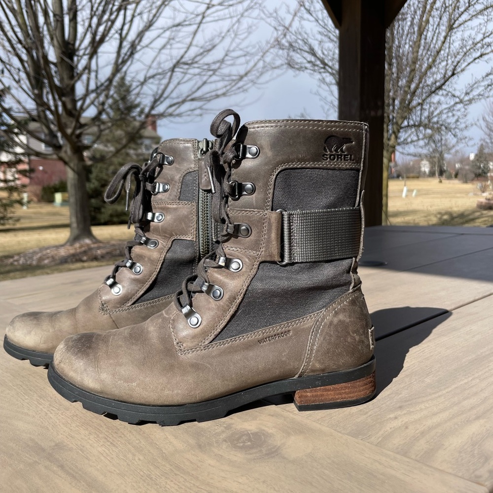Sorel Emelie Conquest Greenish/Brown Boots